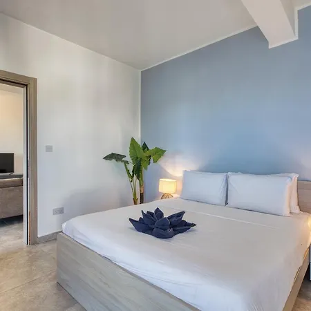 And Modern Apartment, Valley Views Karp1-6