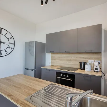 And Modern Apartment, Valley Views Karp1-6 * San Ġwann